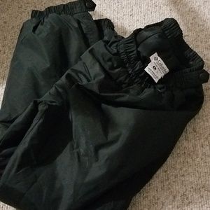 Snowpants